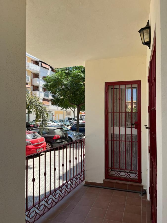 Ferienwohnung Apartamento De Verano A 3 Minutos De La Playa Torre Del Mar Exterior foto